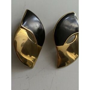 Vintage Avon Daytime Drama Black Enamel Gold Tone Clip On Earrings